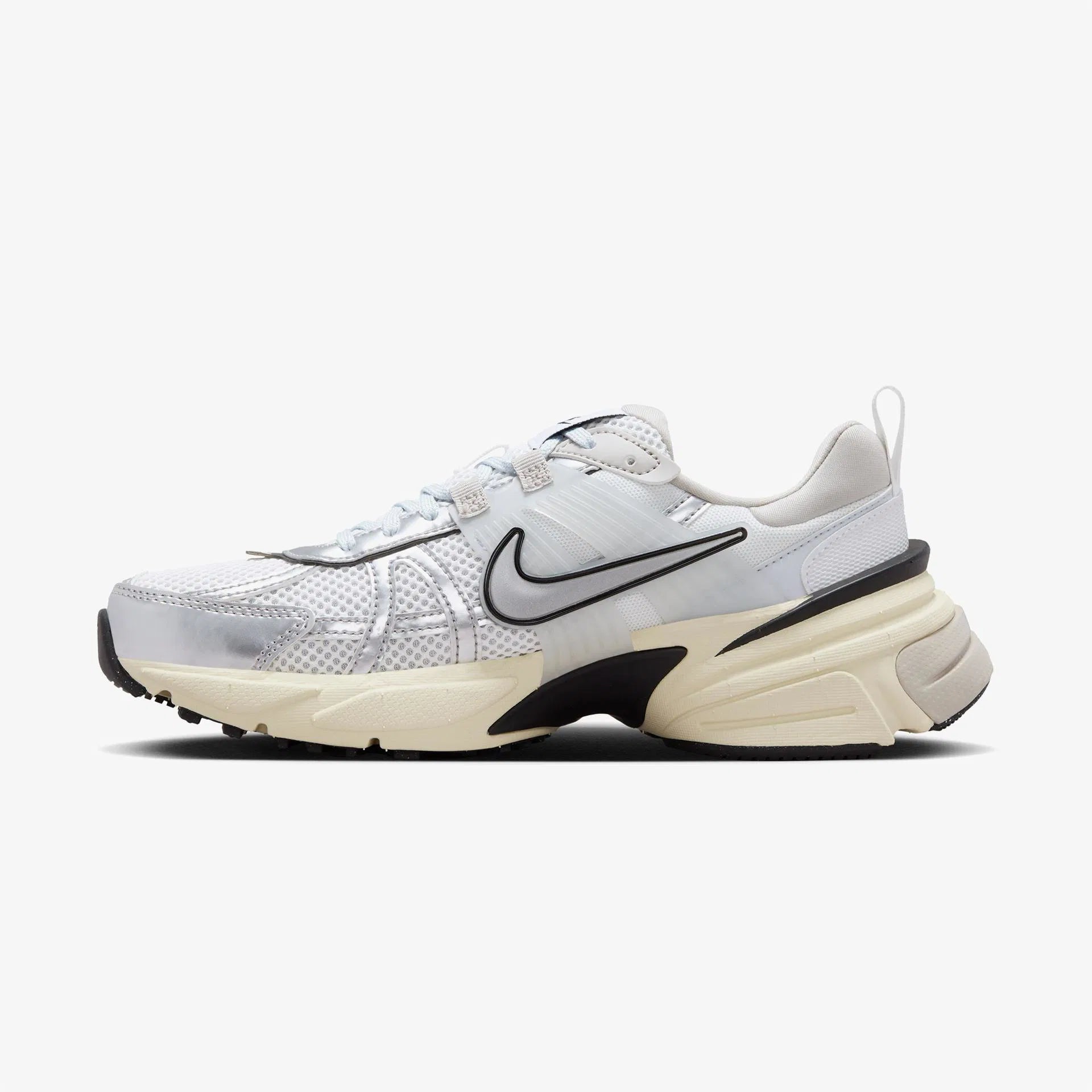 Nike V2K Run Sneaker